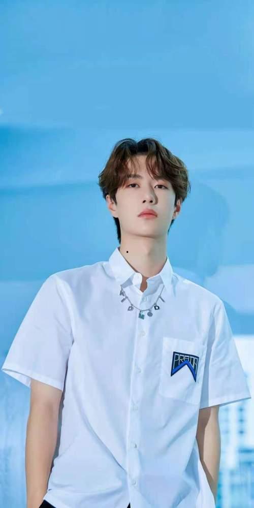 圈内人如何爆料王一博,揭秘明星背后的真实故事  第2张